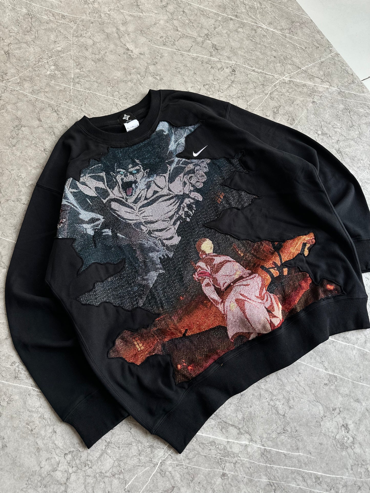 Final Season AOT Reworked Crewneck XL