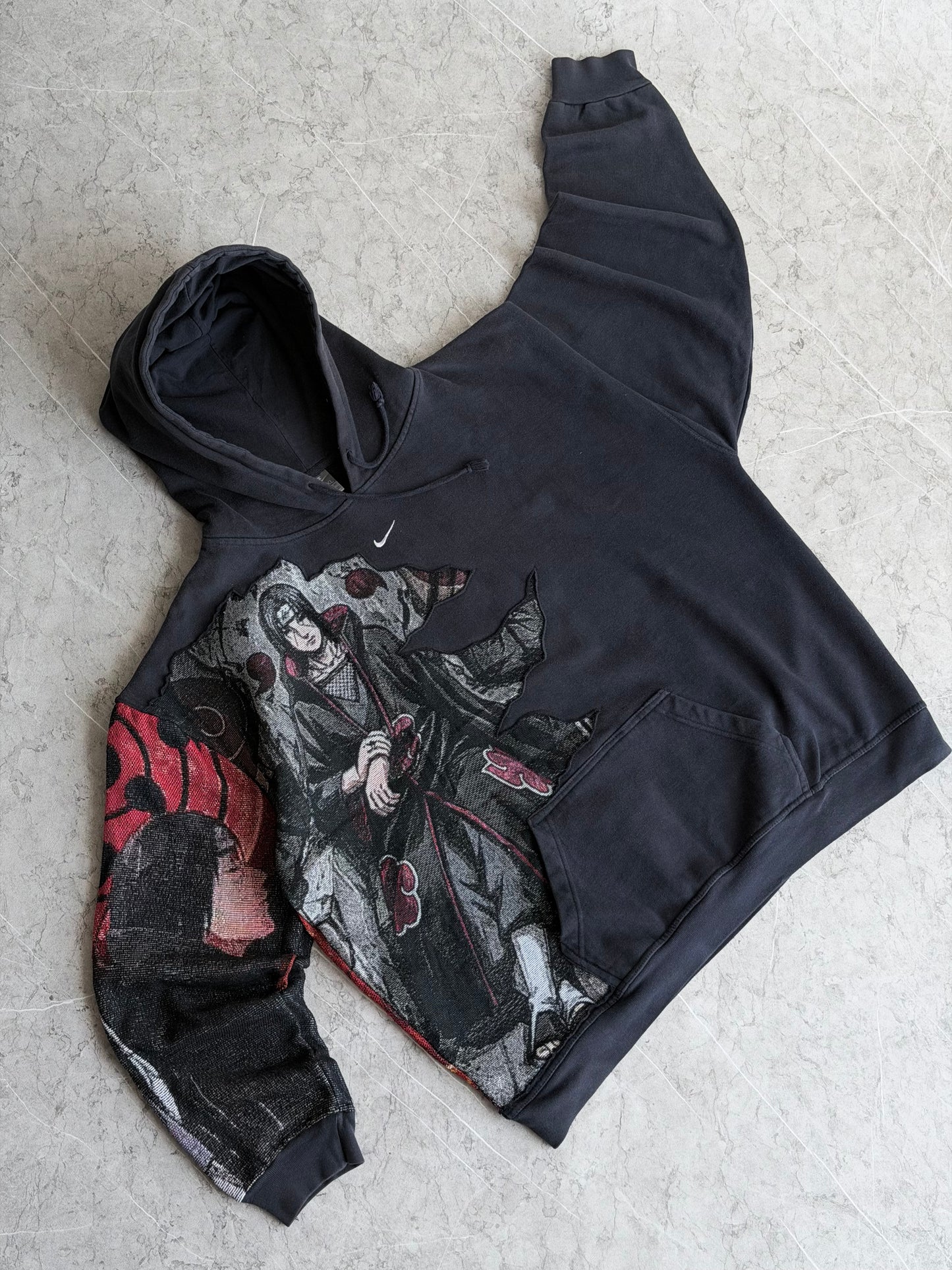 Itachi Restless Reworked Hoodie XL