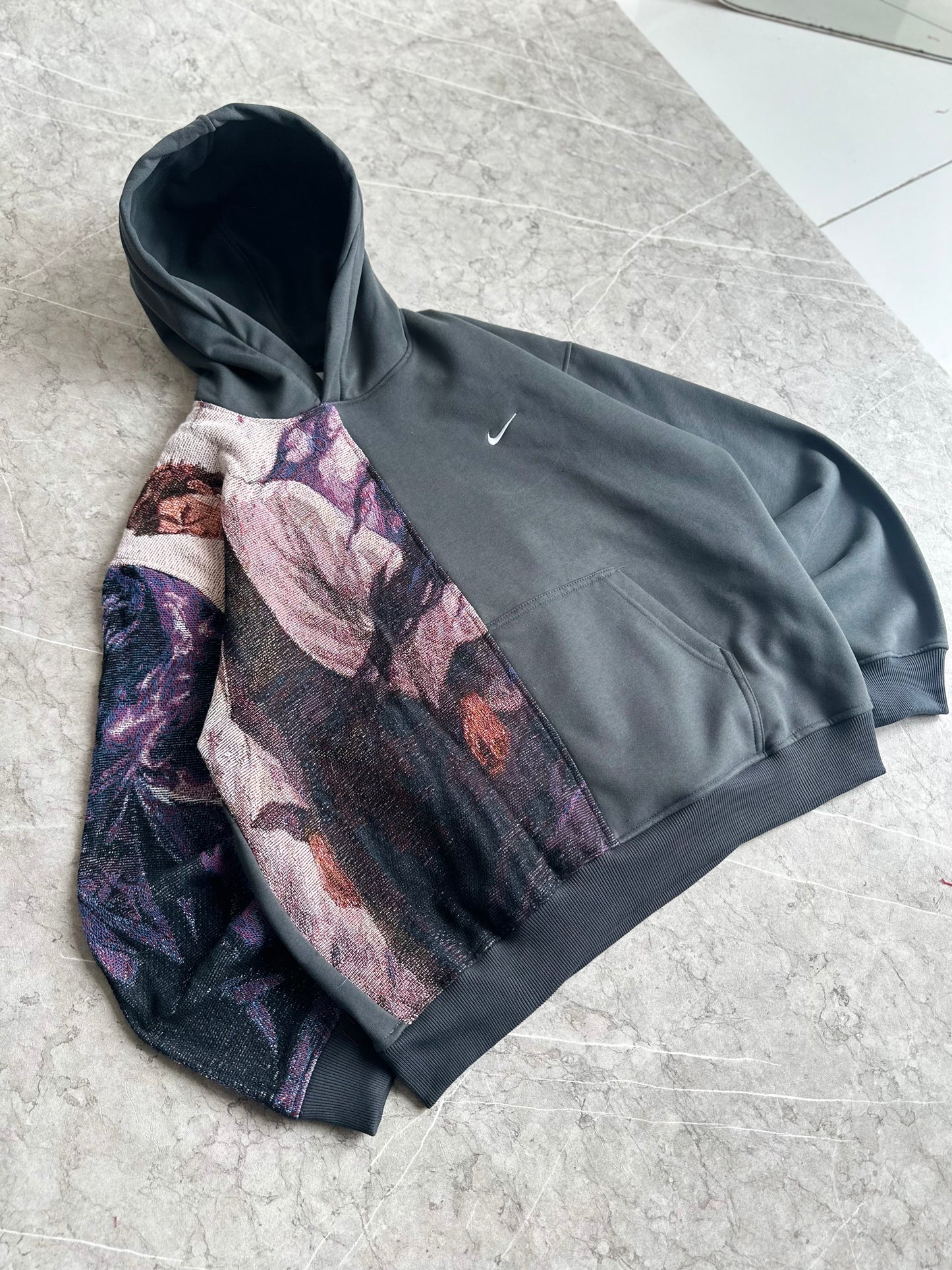 Souzuke Aizen Reworked Hoodie L