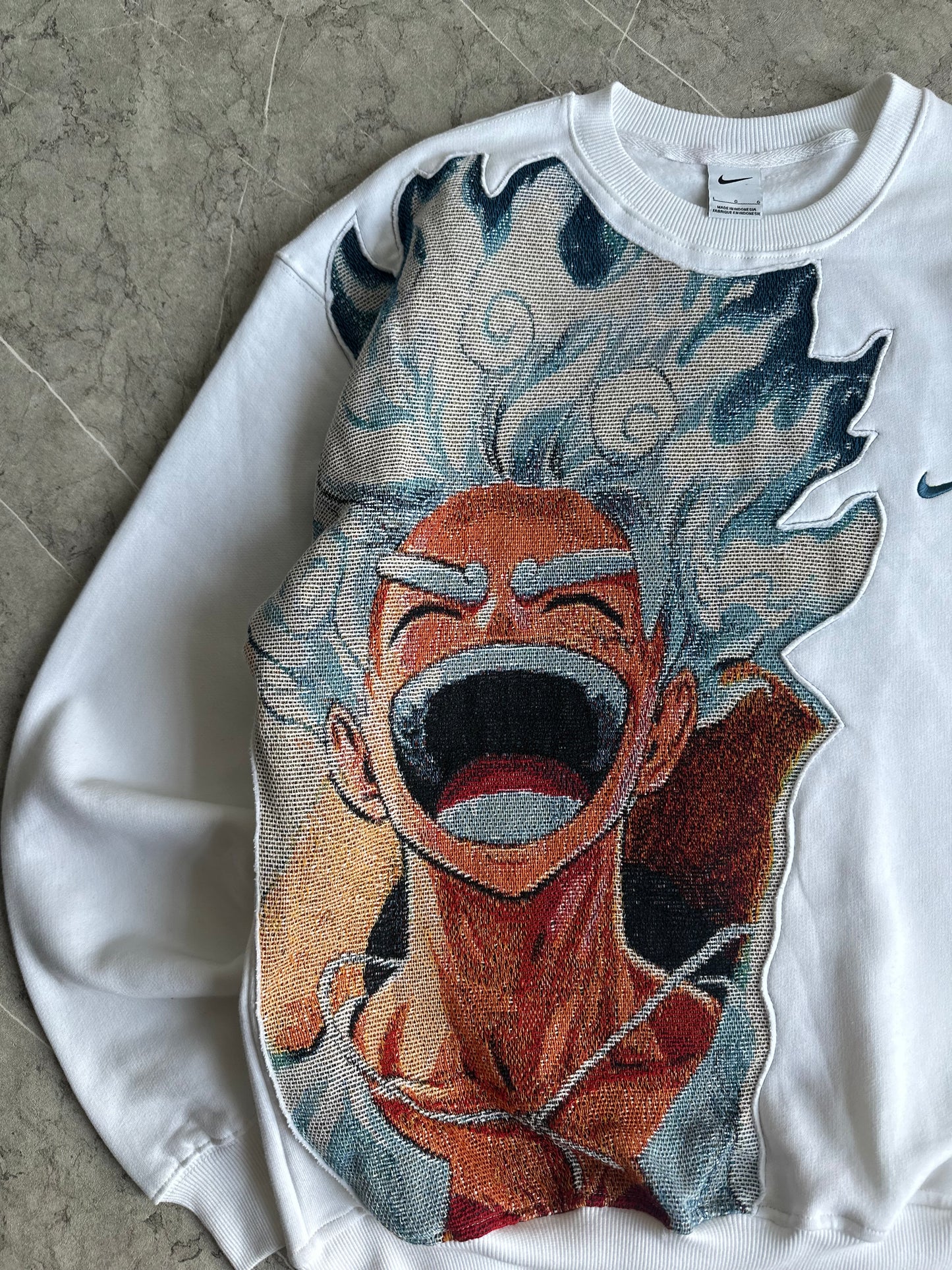 Sun God Nika Reworked Crewneck L