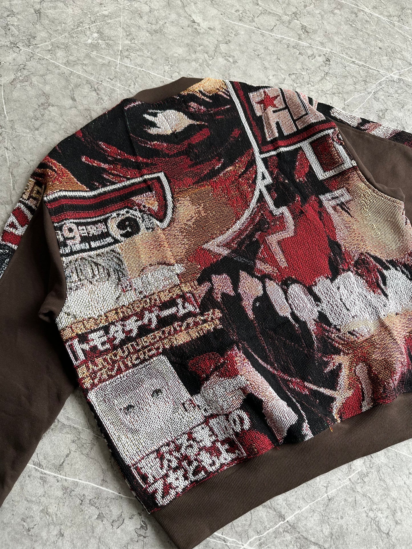 Eren Yeager reworked Crewneck L