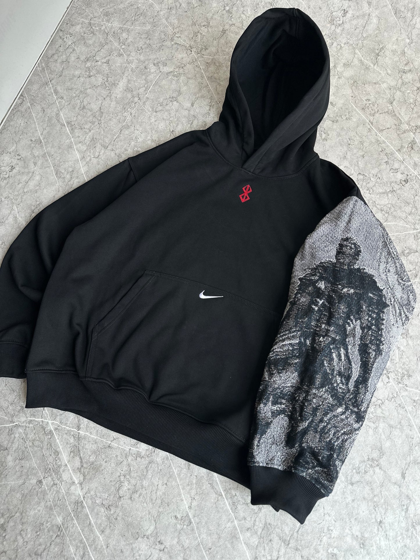 Guts Berserk Reworked Hoodie XL