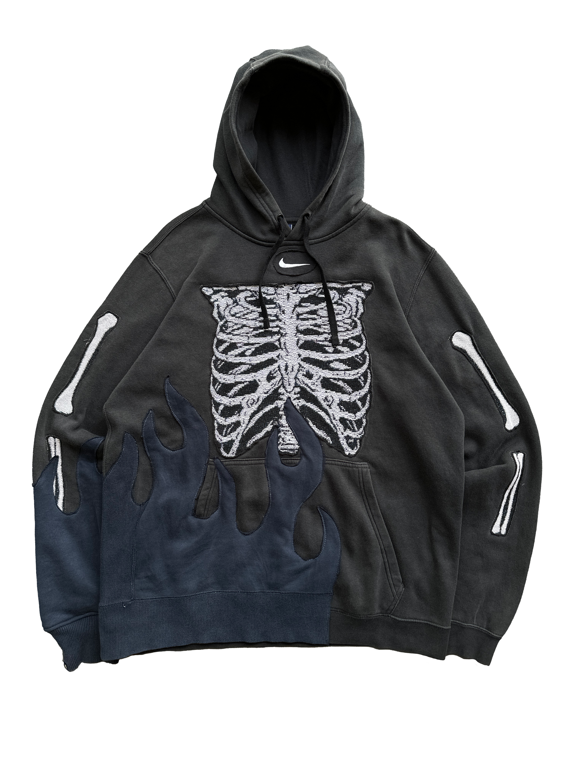 Flame clearance nike hoodie