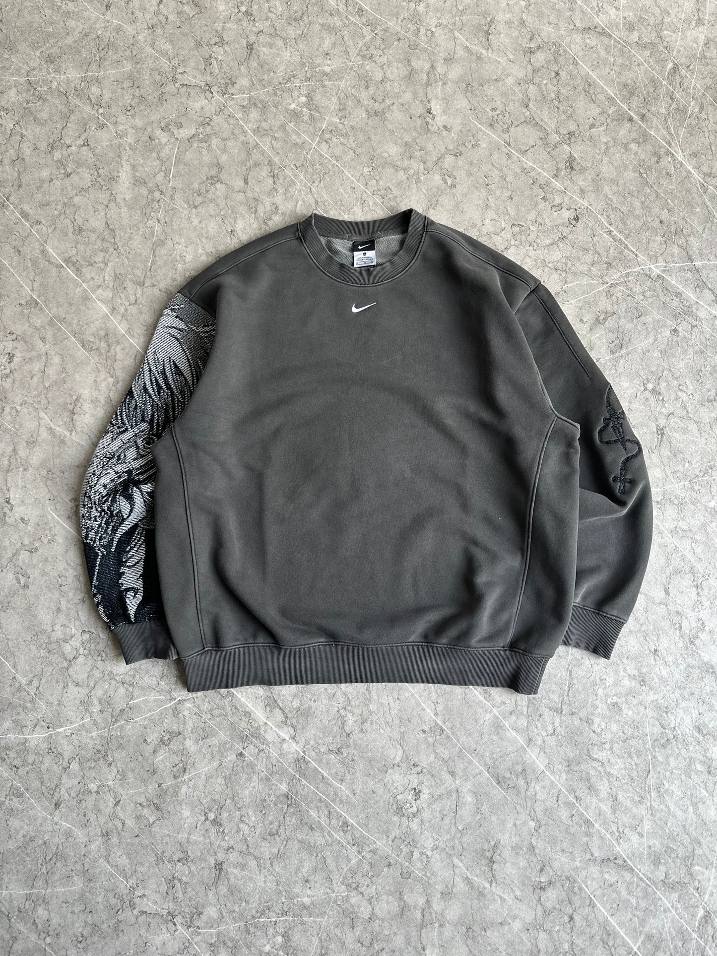 Kurapika HxH Reworked Crewneck XL