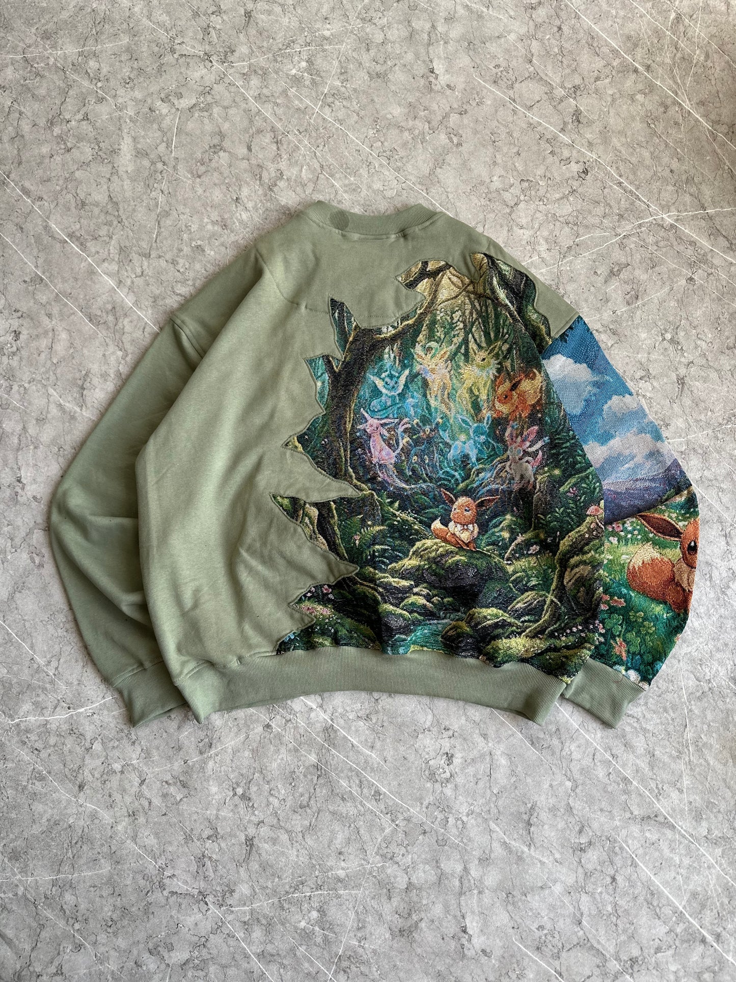 Eeve Evo Reworked Sweater XL
