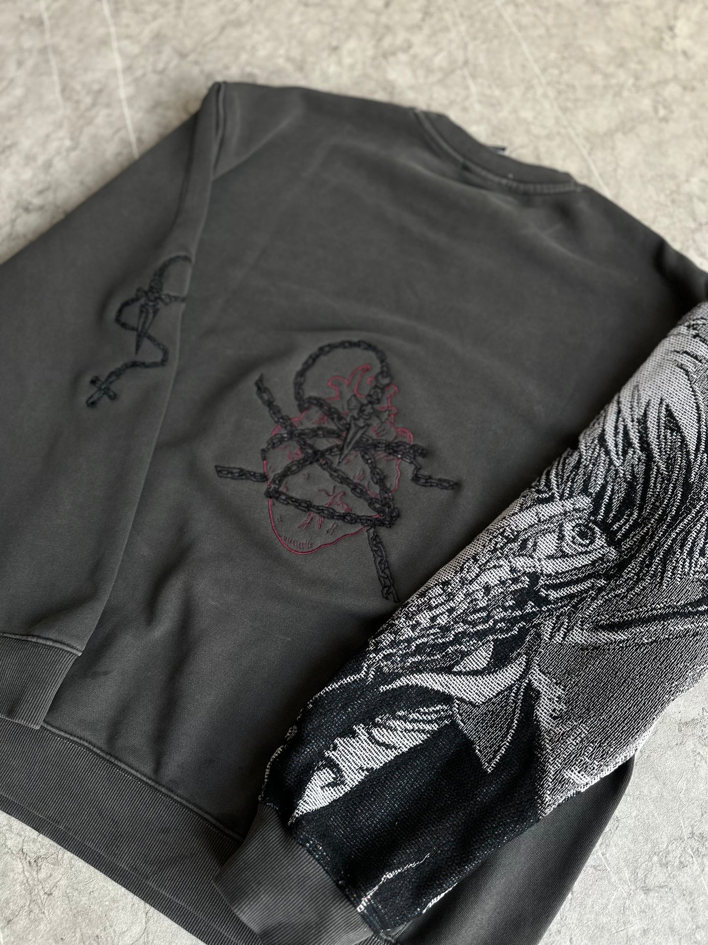 Kurapika HxH Reworked Crewneck XL