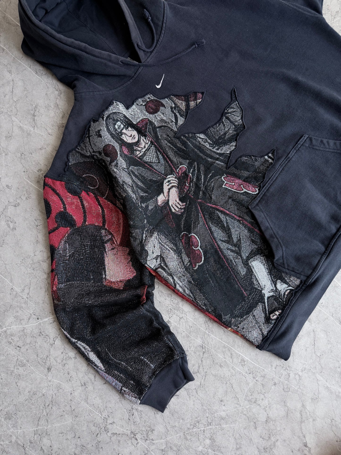 Itachi Restless Reworked Hoodie XL